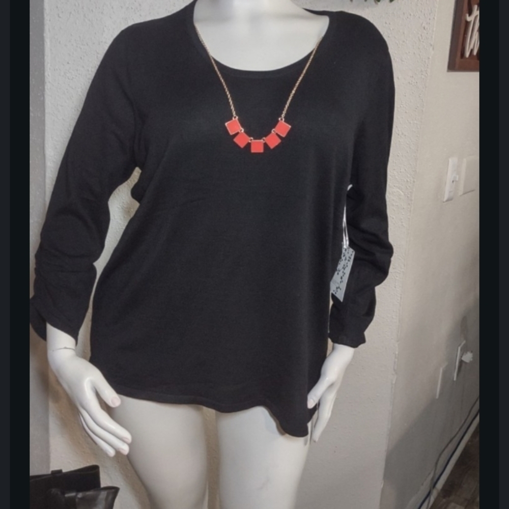 Black Long Sleeve Lightweight Sweater With Attached Necklace